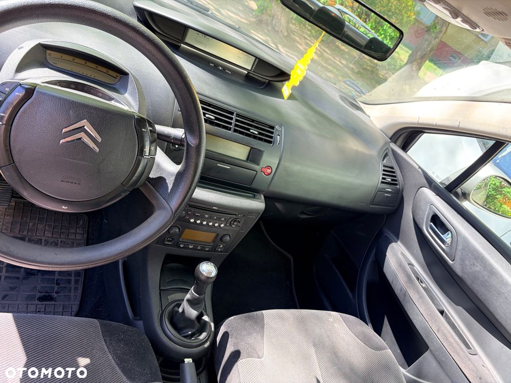 Citroën C4 1.6 HDi SX - 19