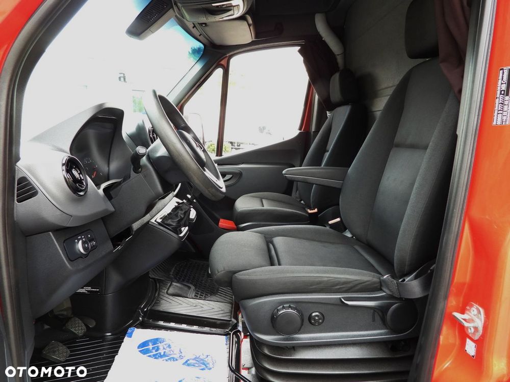 Mercedes-Benz SPRINTER 316  8 PALET PLANDEKA WINDA TEMPOMAT KLIMATYZACJA  160KM - 26