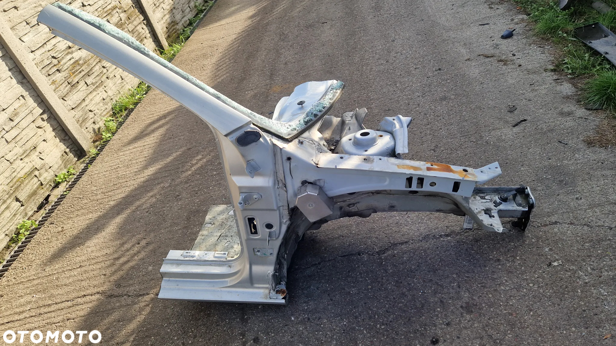 VOLKSWAGEN GOLF VI PODŁUŻNICA ĆWIARTKA PRAWY PRZÓD - 2