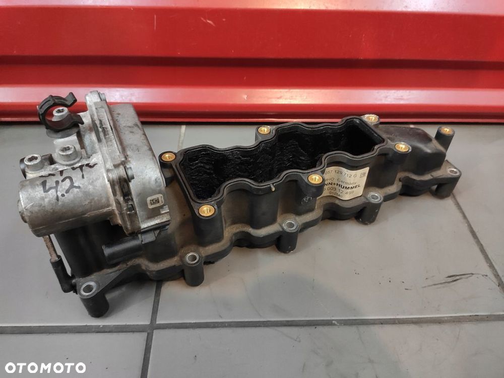 AUDI Q7 4L 4.2 TDI KOLEKTOR SSĄCY PRAWY KLAPKI NASTAWNIK ORYG 057129712G - 2