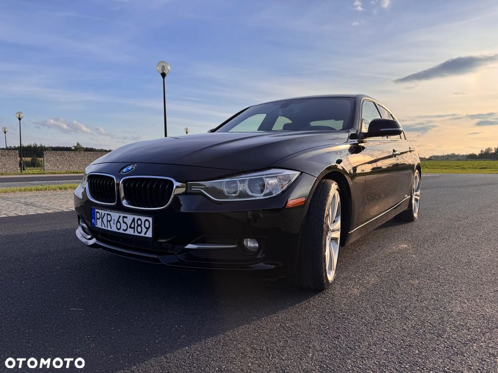 BMW Seria 3 335i Sport Line - 2