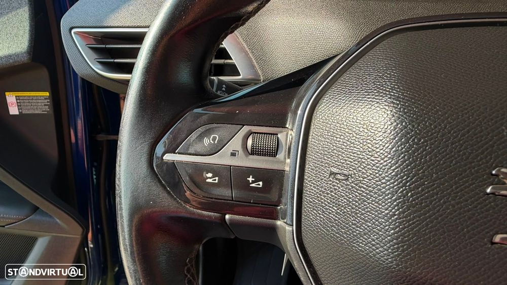 Peugeot 3008 1.6 BlueHDi GT Line - 26