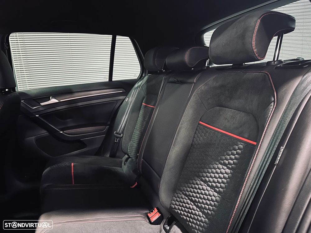VW Golf GTI (BlueMotion ) DSG Performance - 30