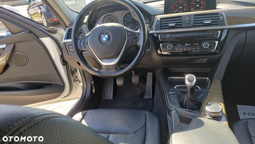 BMW Seria 3 - 8