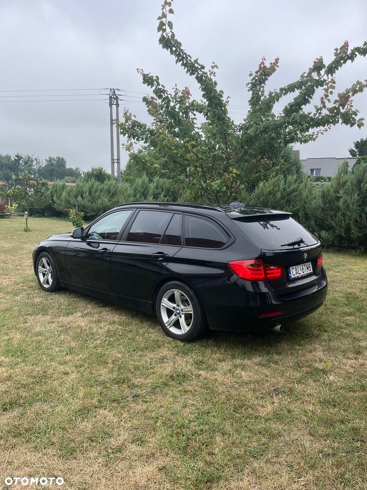 BMW Seria 3 318d DPF - 22
