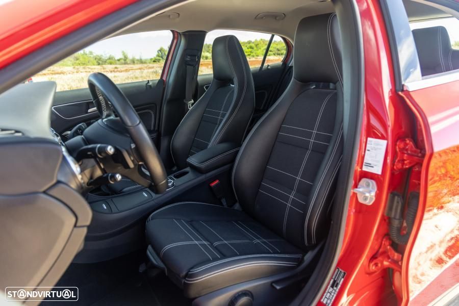 Mercedes-Benz GLA 180 d Urban Aut. - 27
