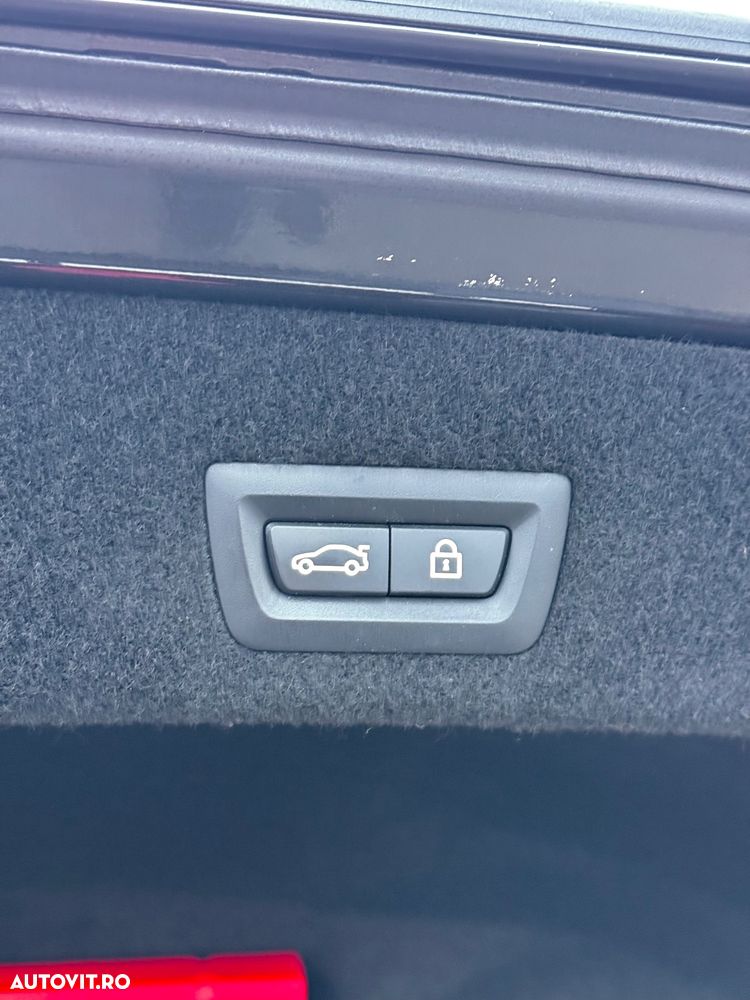 BMW Seria 7 730Ld xDrive MHEV - 17