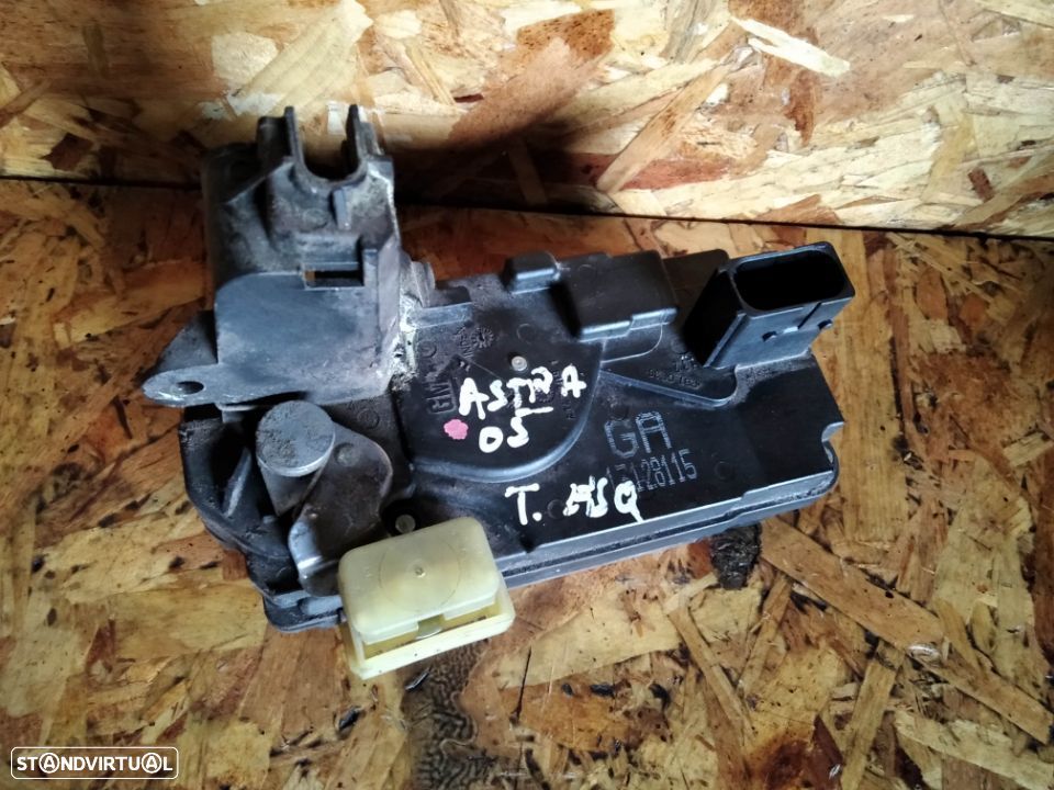 FECHO DE PORTA OPEL ASTRA H - FRENTE ESQUERDO / DIREITO / TRÁS DIREITO / ESQUERDO 3P 5P - 7