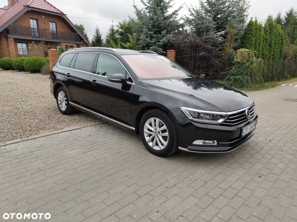 Volkswagen Passat Variant 2.0 TDI SCR DSG Highline - 4