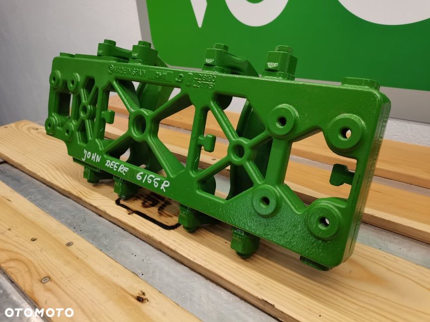 Wspornik John Deere 6155 R L218180 L217751 - 3