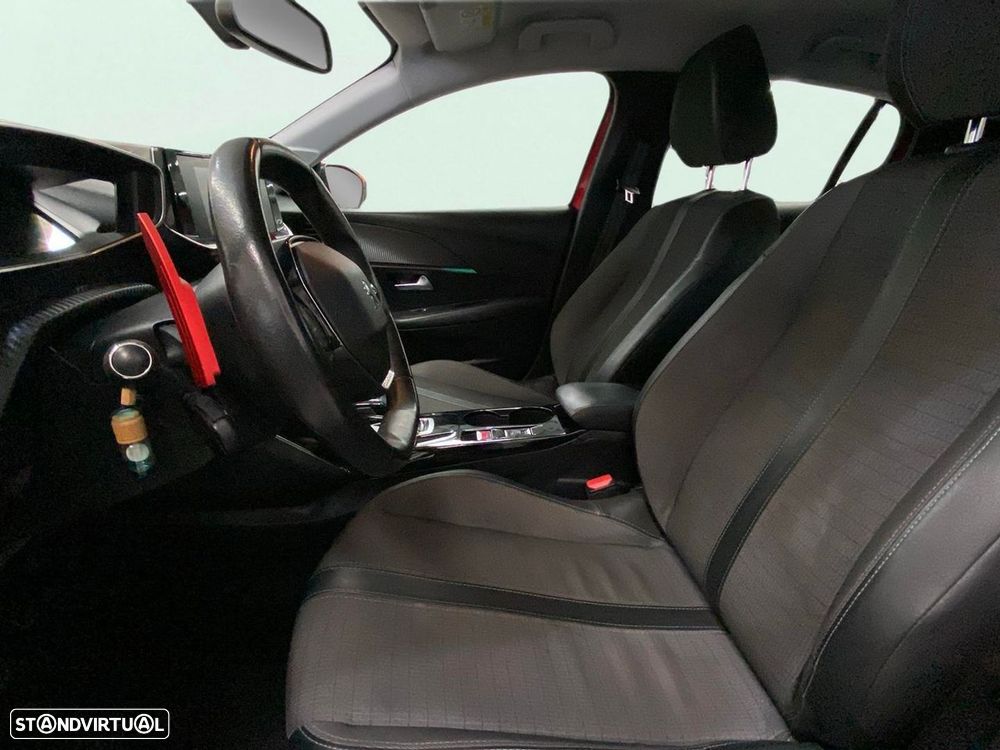 Peugeot 208 1.2 PureTech Allure EAT8 - 15