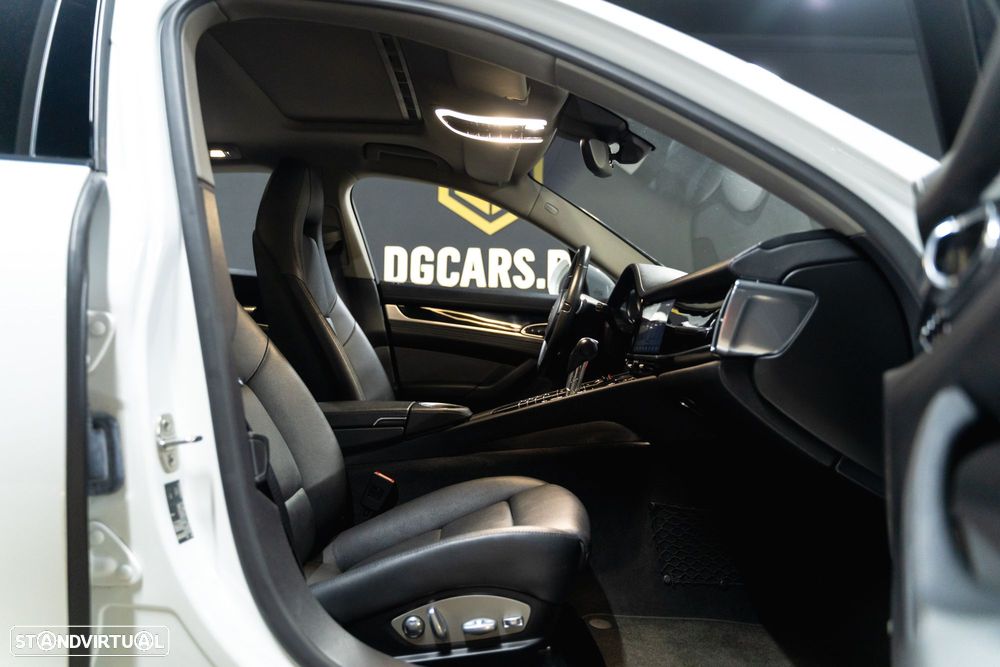 Porsche Panamera Standard - 16