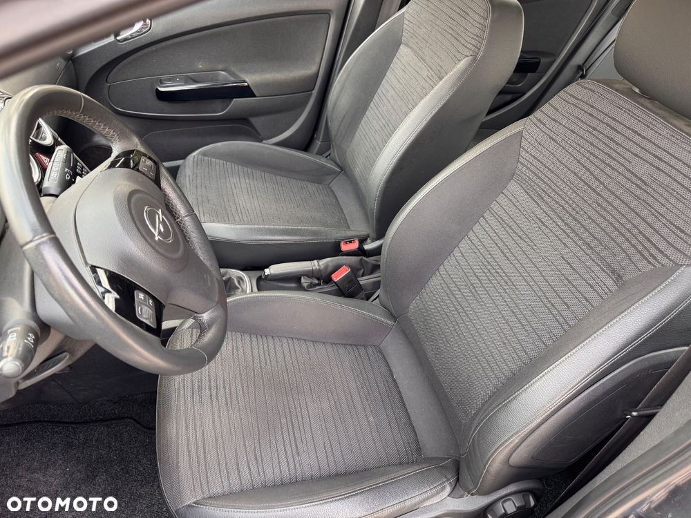 Opel Corsa 1.4 16V Graphite - 15