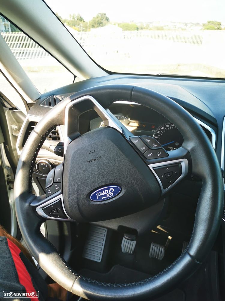 Ford S-Max 2.0 TDCi Titanium - 5