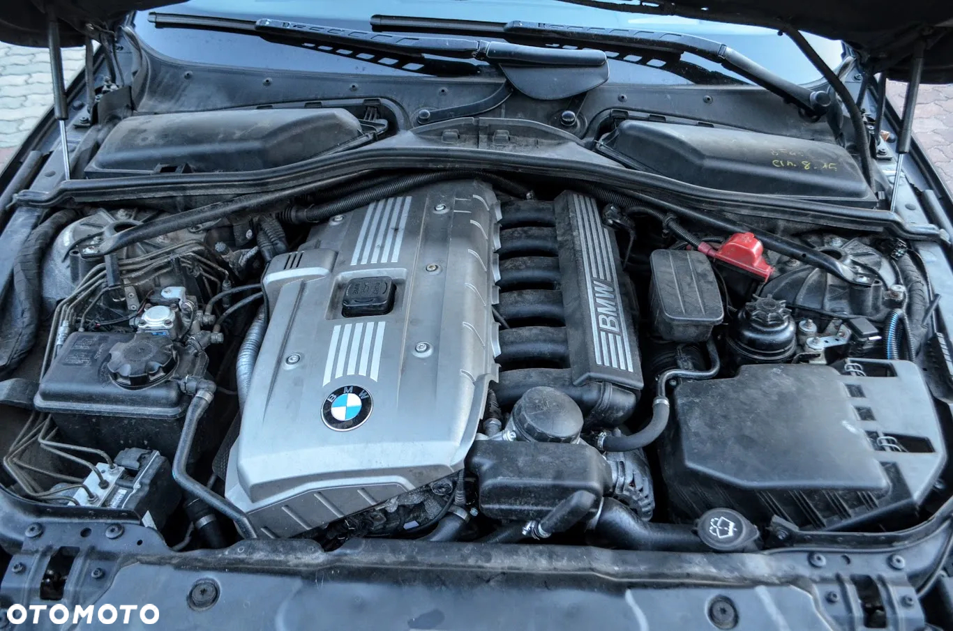 BMW Seria 5 525i Touring - 31