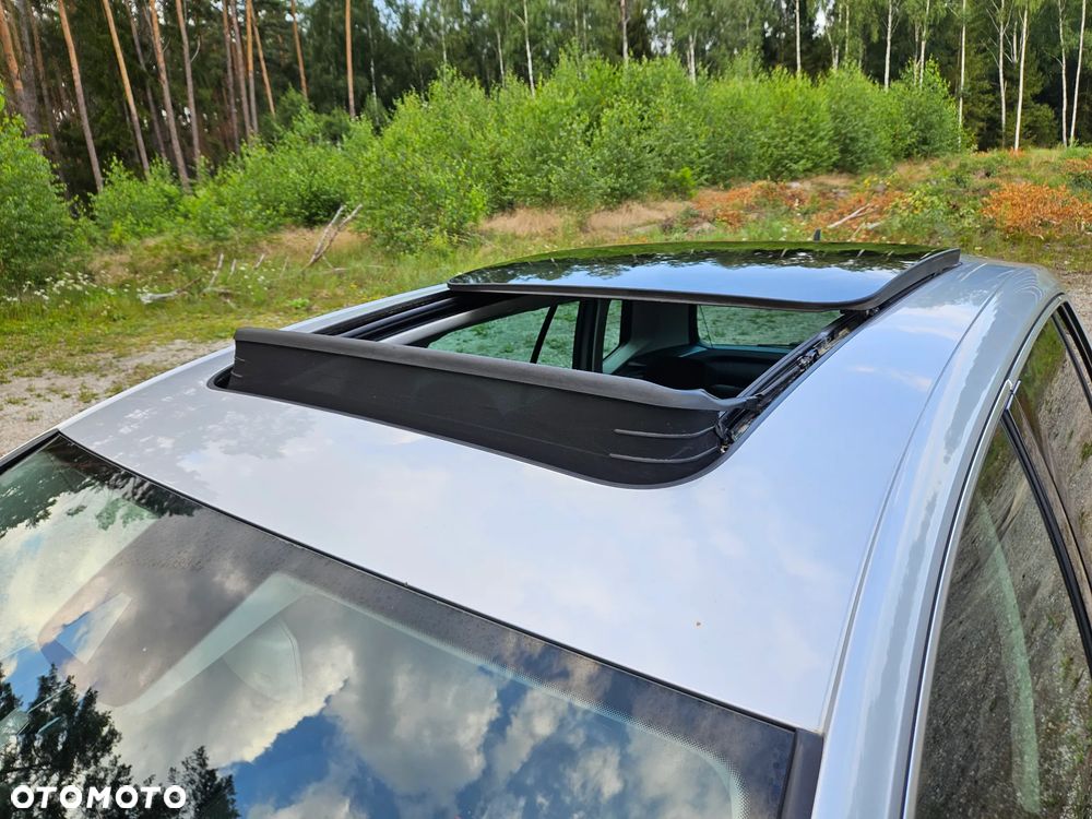 Volkswagen Golf Sportsvan - 8