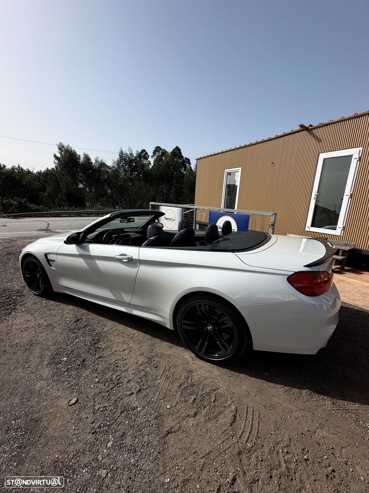 BMW M4 Auto - 3