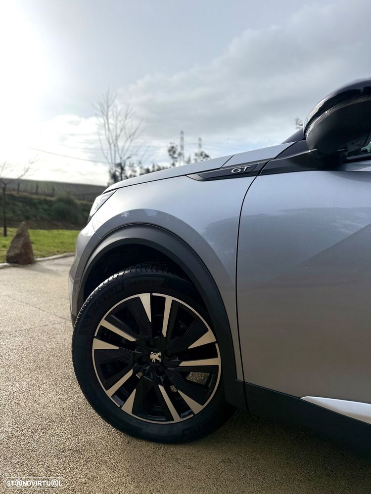 Peugeot 2008 PureTech 130 EAT8 GT Pack - 14
