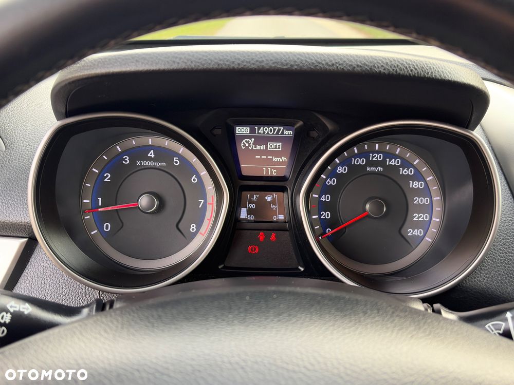 Hyundai i30 blue 1.4 Style - 23