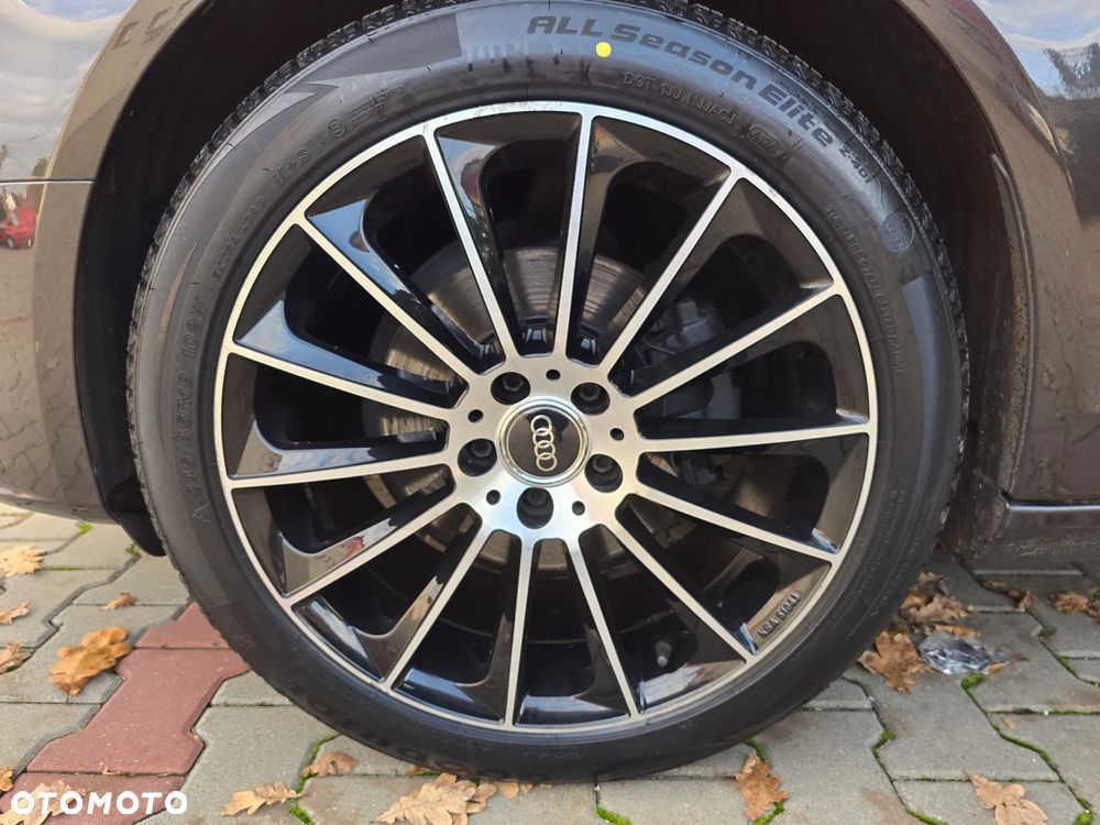 Audi A4 Avant 2.0 TDI Quattro S tronic - 29