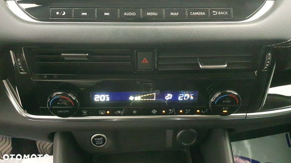 Nissan Qashqai - 22
