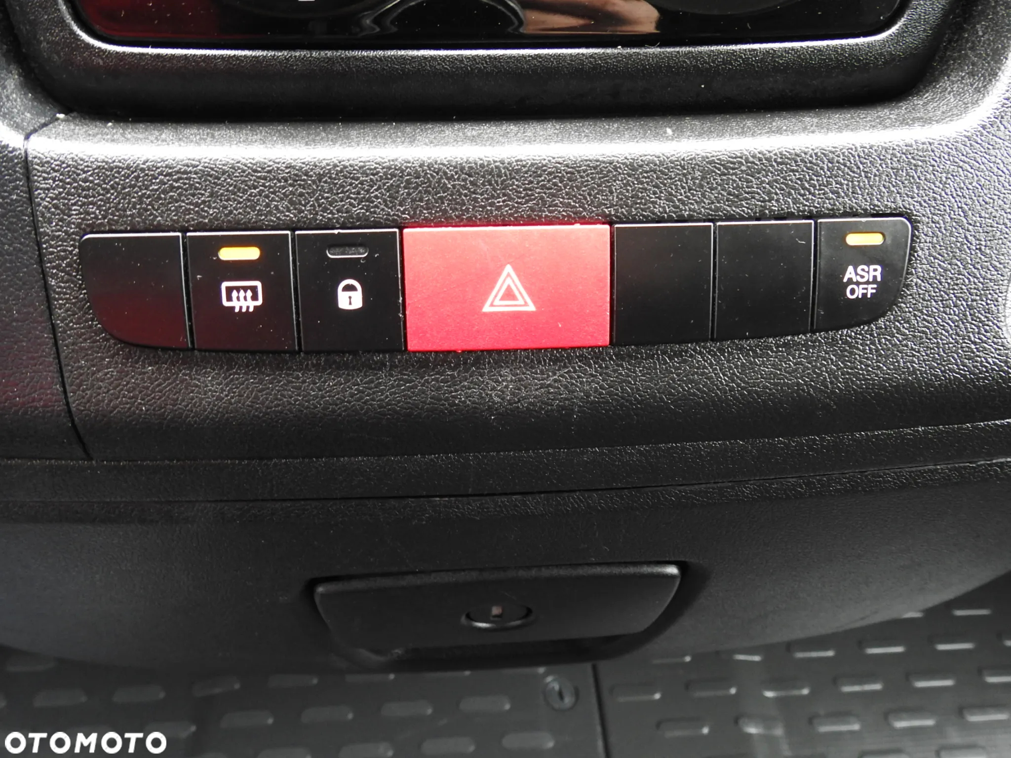 Fiat DUCATO KONTENER WINDA 8 PALET TEMPOMAT NAWIGACJA KLIMATYZACJA LEDY 130KM [ L61506 ] - 40