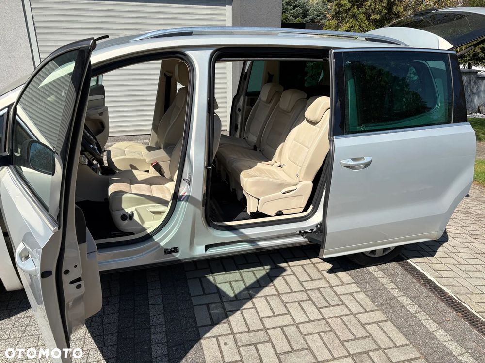 Volkswagen Sharan 2.0 TSI DSG Highline - 10
