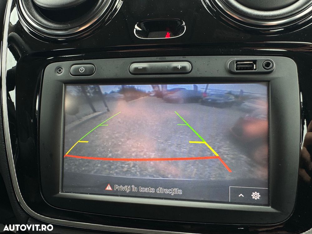 Dacia Dokker dCi 90 Stepway - 17