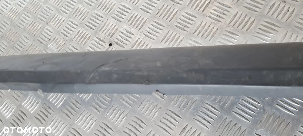 Mitsubishi L200 V Listwa Spoiler Zderzaka Przód - 5