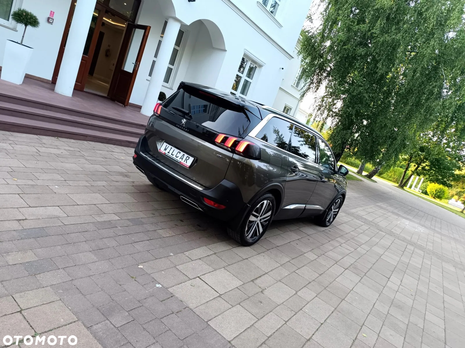 Peugeot 5008 2.0 BlueHDI GT S&S EAT6 - 12