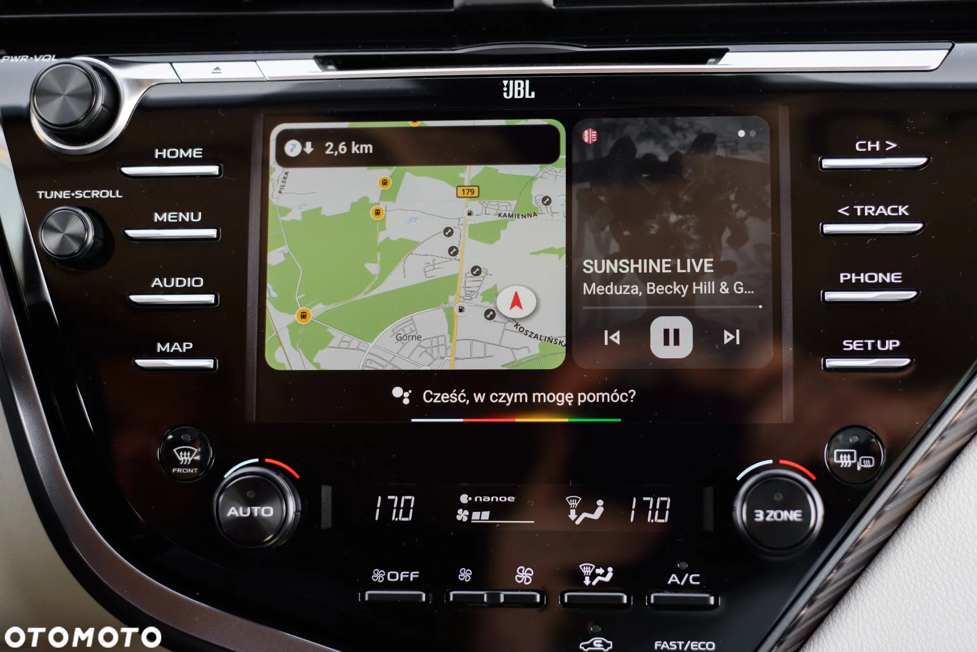 Toyota Camry 2.5 Hybrid Executive CVT - 35