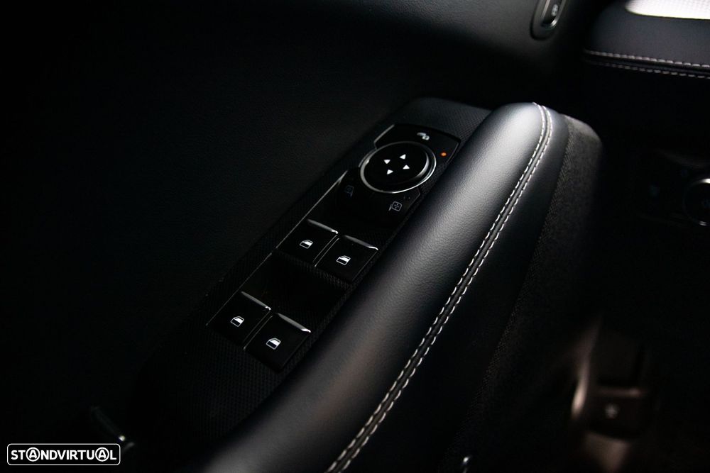 Ford Mustang Mach-E 75.7 kWh Premium AWD - 23