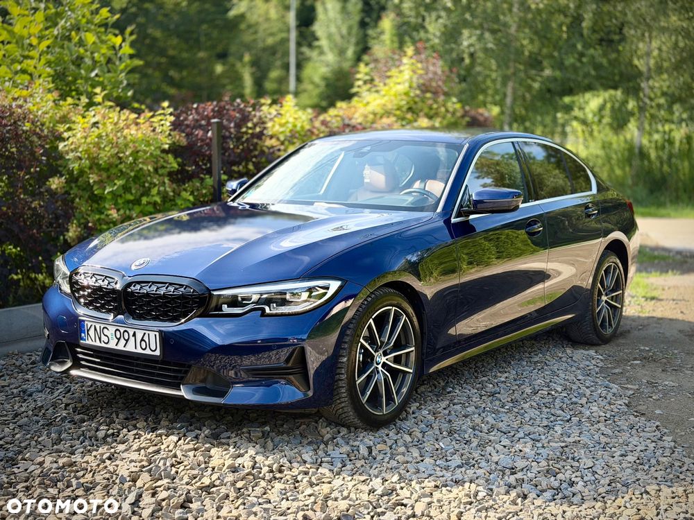 BMW Seria 3 330i xDrive Sport Line - 3