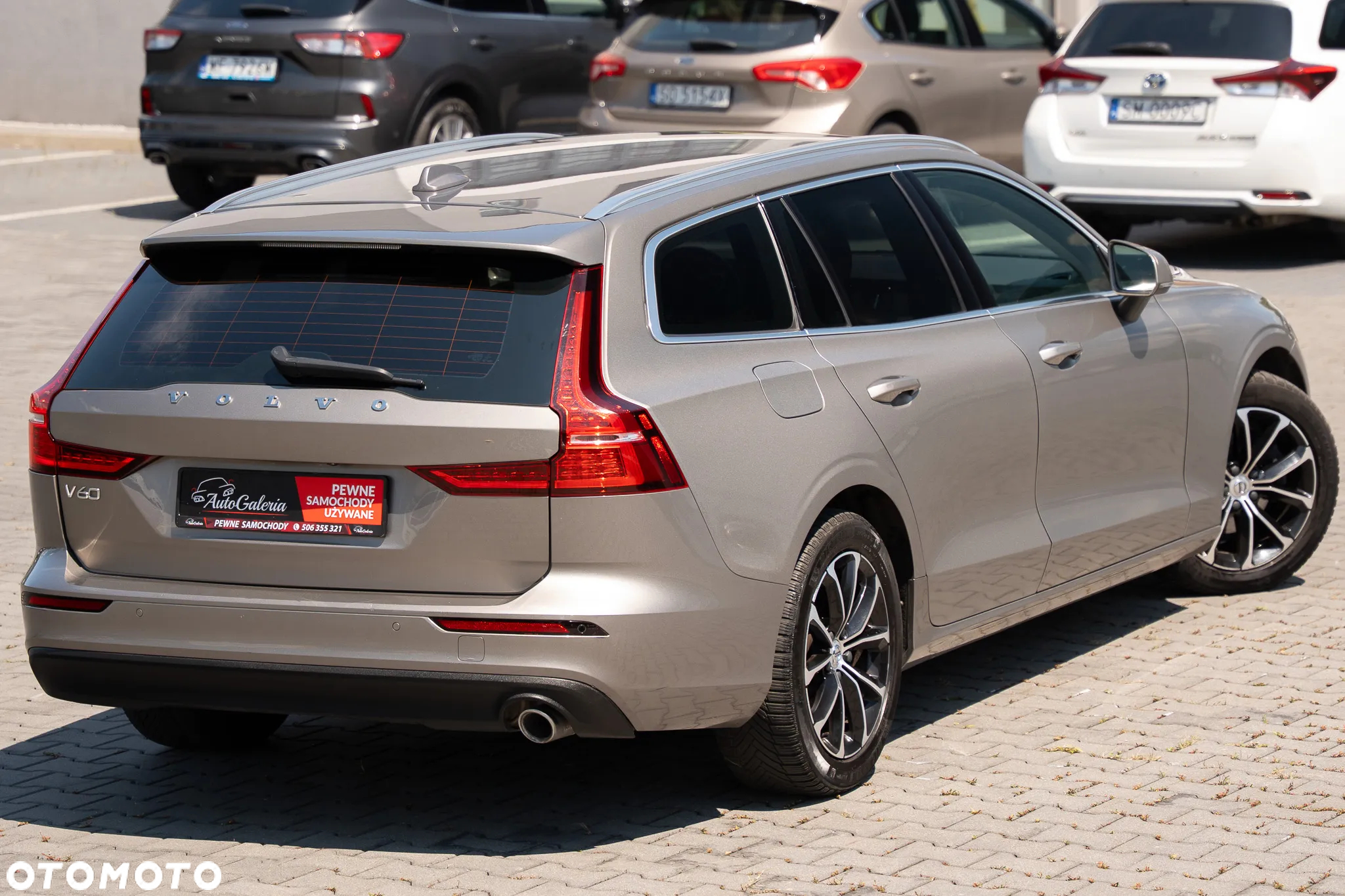 Volvo V60 D3 Momentum Pro - 9