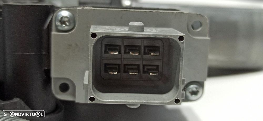 ELEVADOR FRENTE ESQUERDO OPEL CORSA E 120 ANIVERSARIO - 4