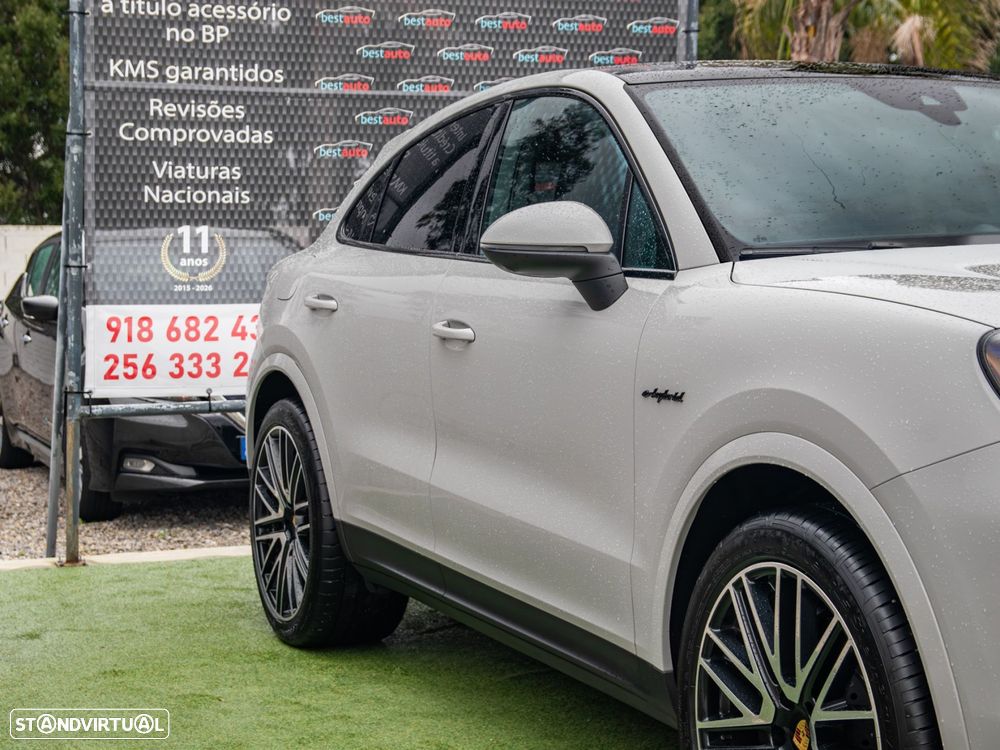 Porsche Cayenne Coupé E-Hybrid - 5