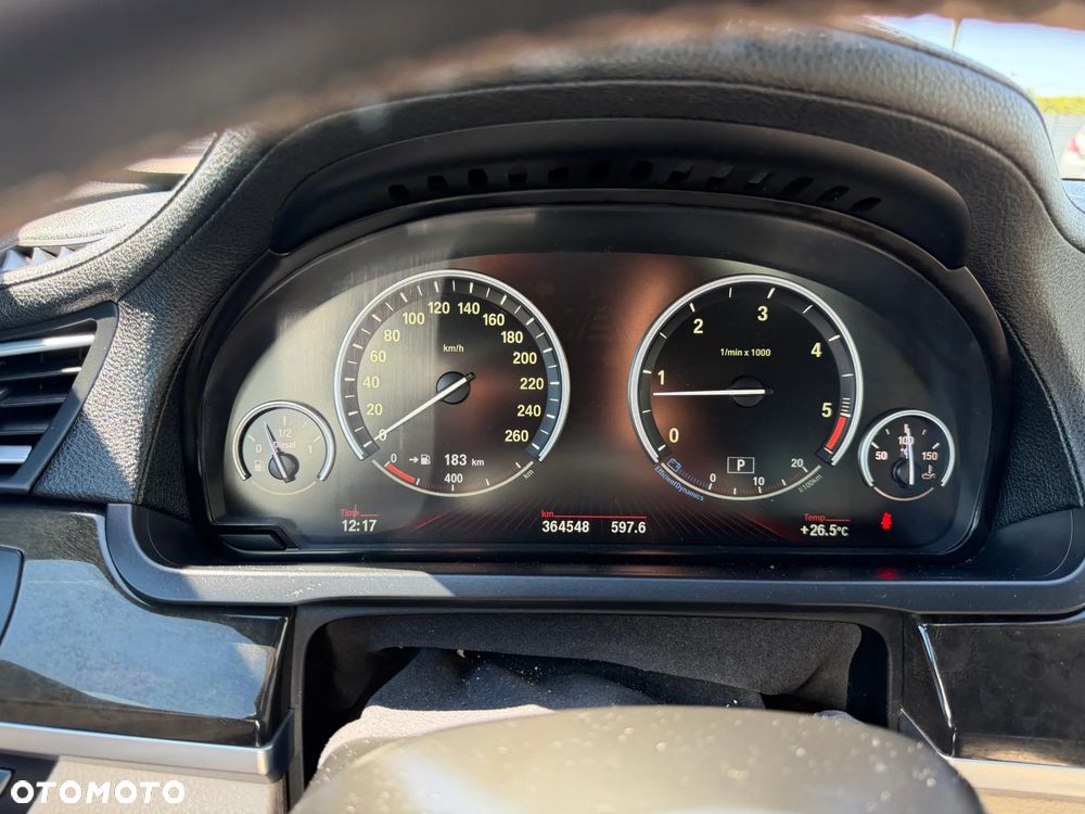 BMW Seria 7 740d xDrive - 14
