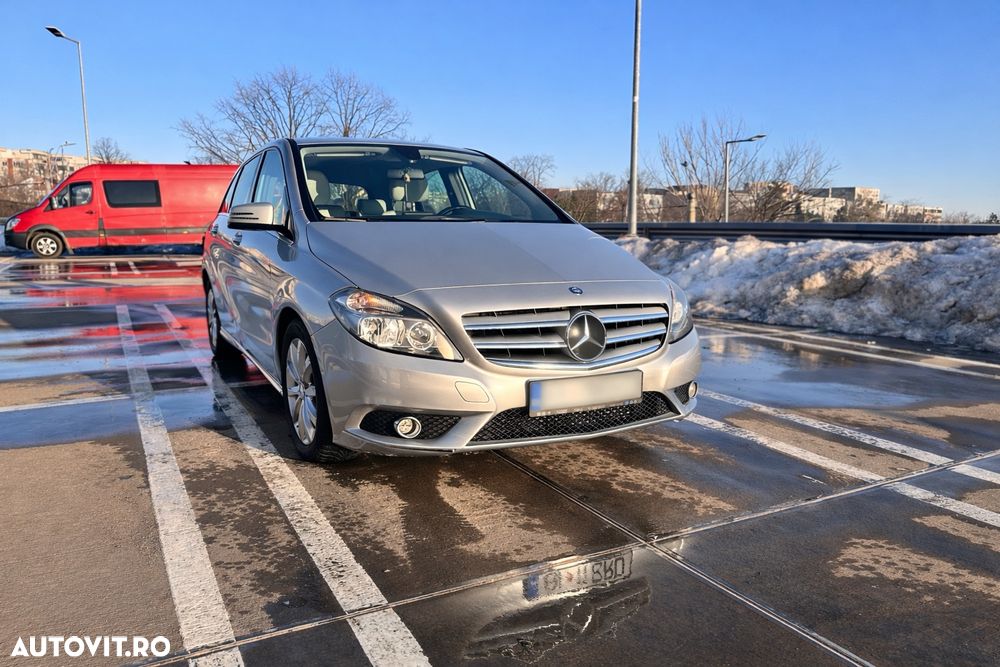 Mercedes-Benz B 180 - 4