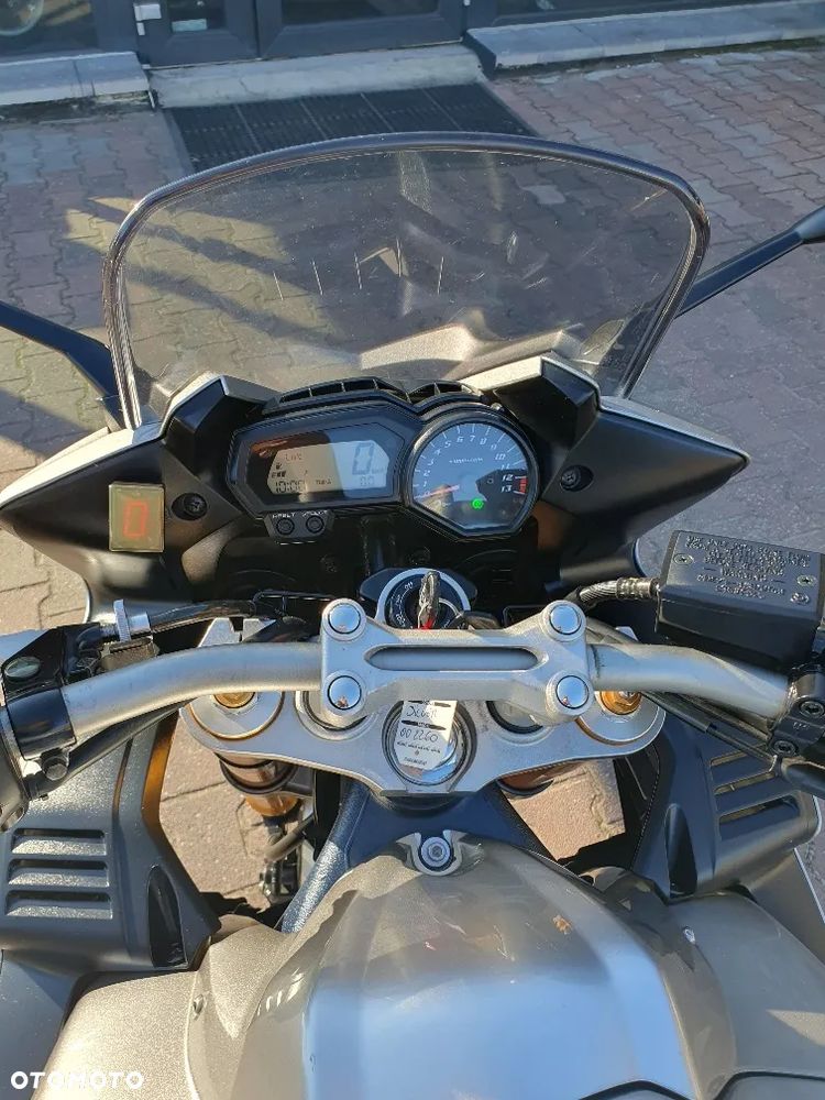 Yamaha FZ - 14