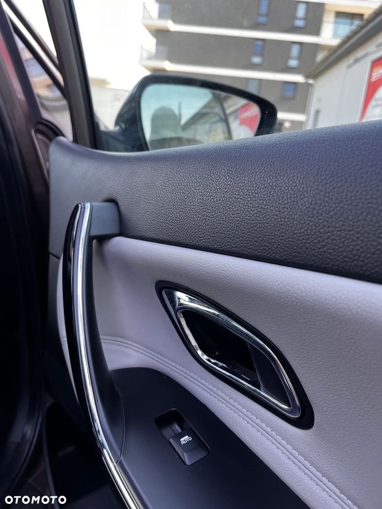 Kia Ceed Cee'd 1.6 GDI L DCT - 29