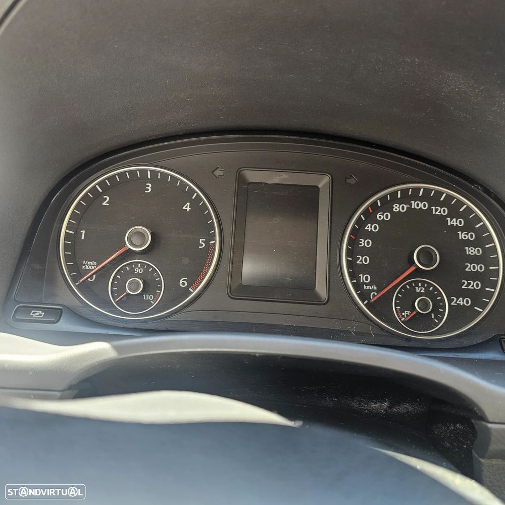 VW Caddy - 16