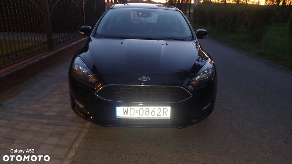 Ford Focus 1.5 EcoBoost SYNC Edition ASS - 4