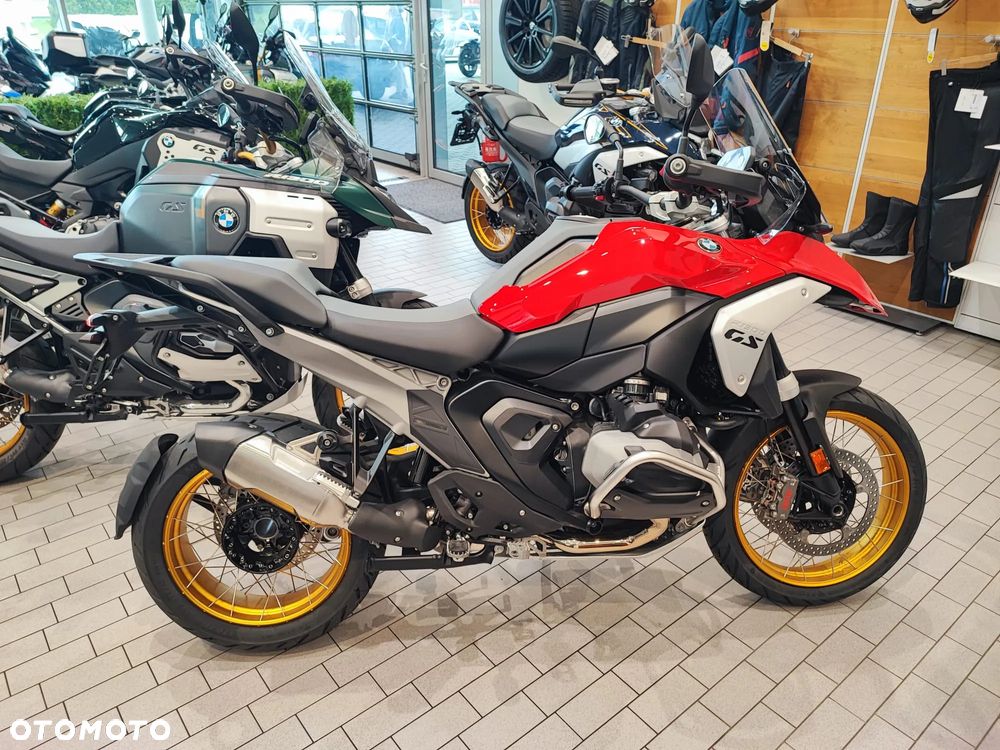 BMW R - 1