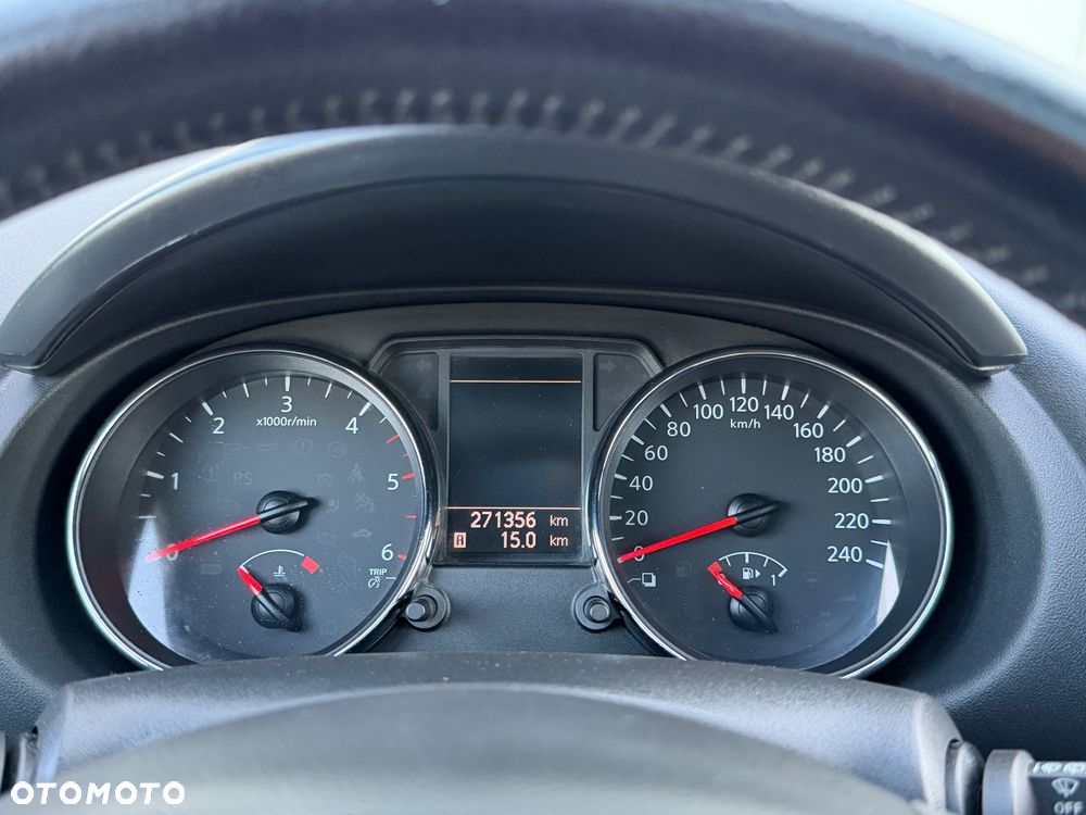 Nissan Qashqai 2.0 dCi Tekna - 11