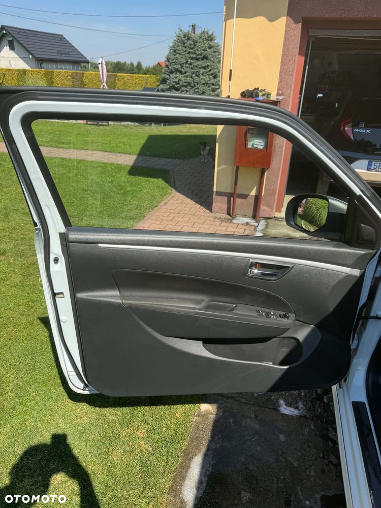 Suzuki Swift - 19