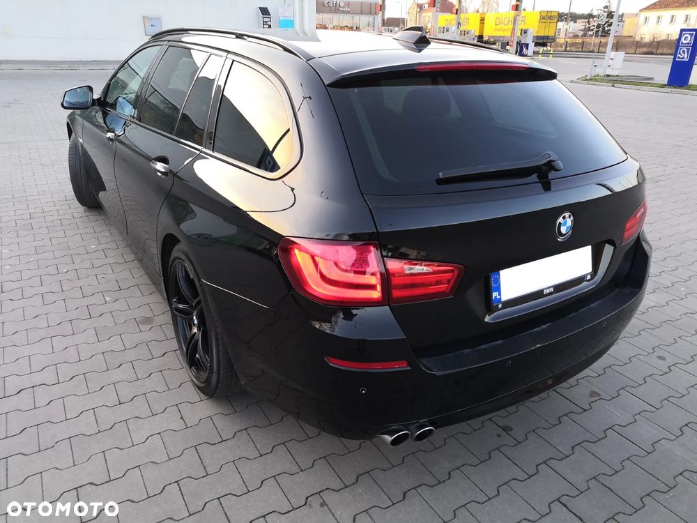BMW Seria 5 520d - 5
