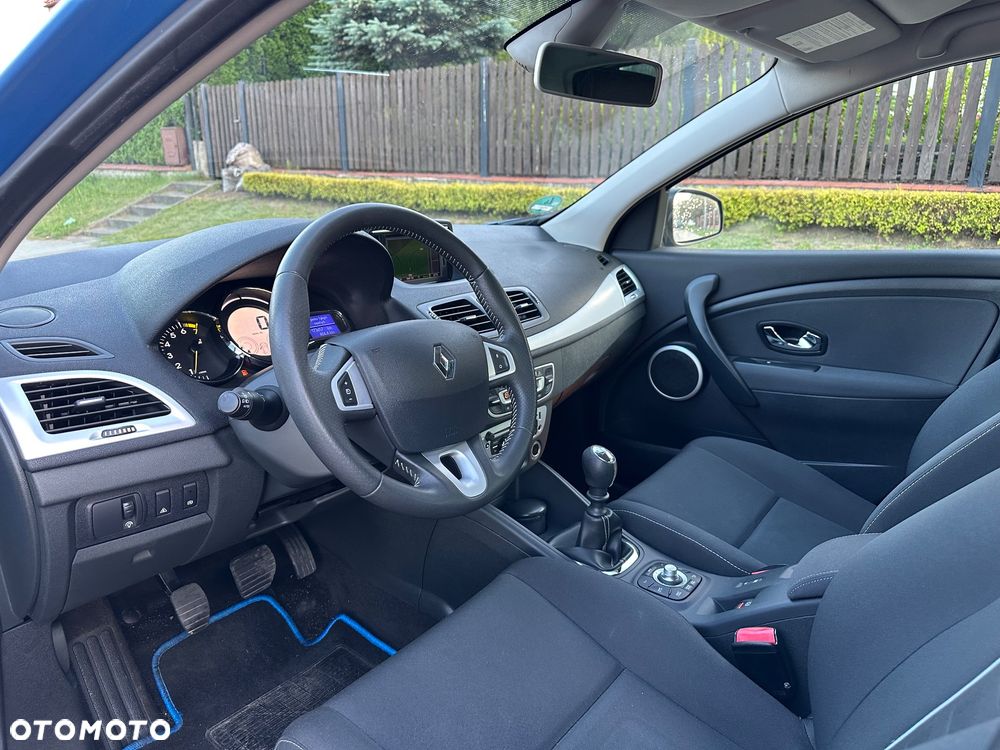 Renault Megane 1.2 16V TCe Energy Bose EU6 - 17