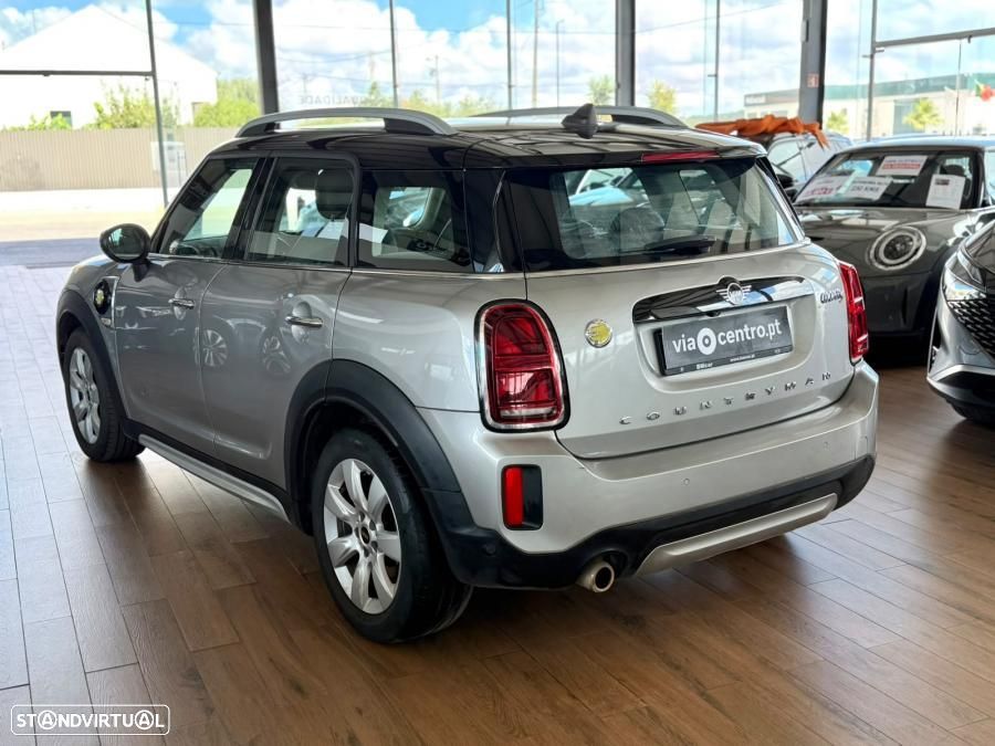MINI Countryman Cooper SE ALL4 Auto - 4