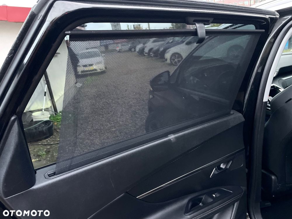 Peugeot 5008 BlueHDI 120 EAT6 Allure - 31