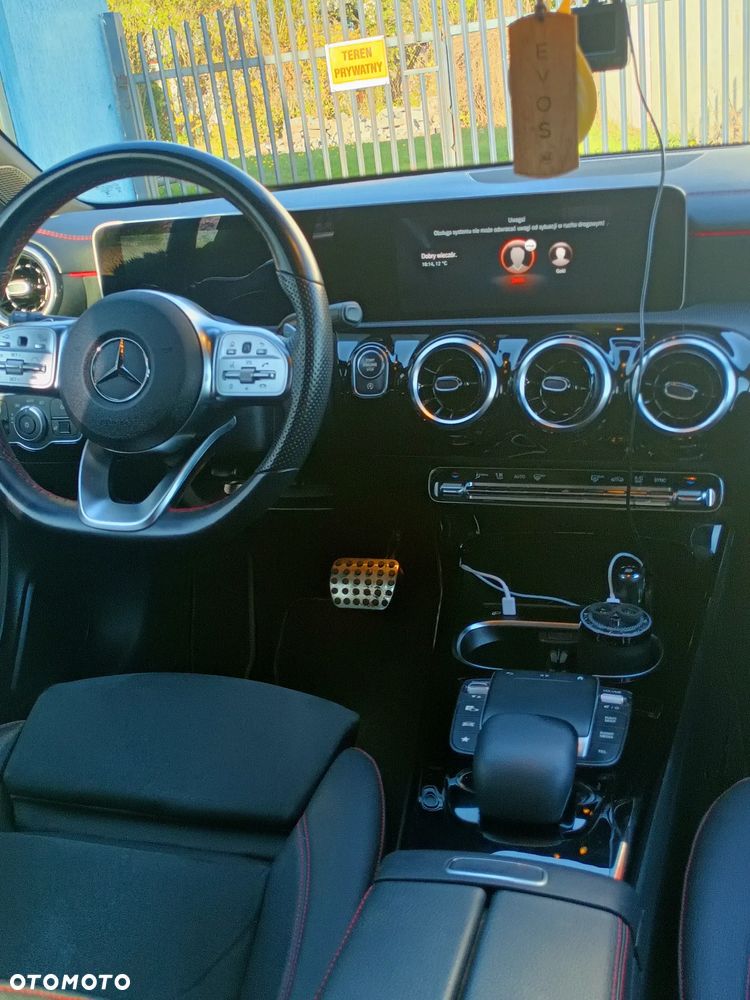 Mercedes-Benz CLA 200 AMG Line 7G-DCT - 17